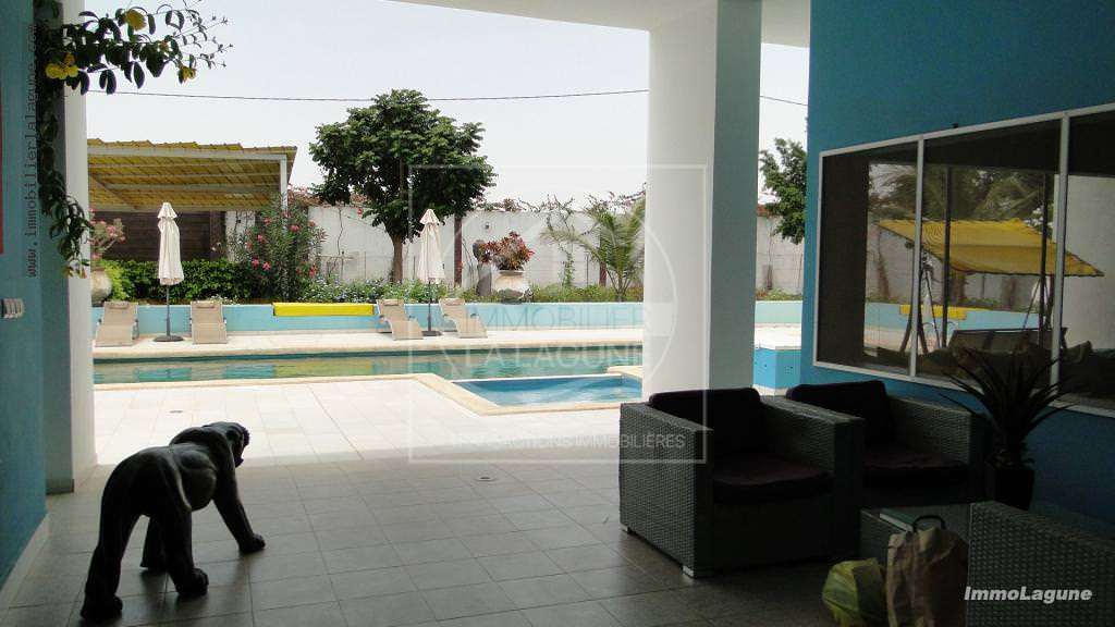 Agence Immobilière Saly Sénégal - V2240 - Villa à SALY - V2240 villa-a-vendre-piscine-saly-senegal