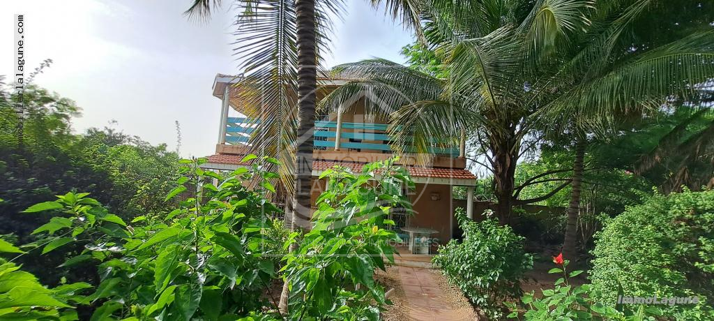 Agence Immobilière Saly Sénégal - V2942 - Villa à SOMONE - V2942-villa-a-vendre-a-somone-avec-pisicne-senegal