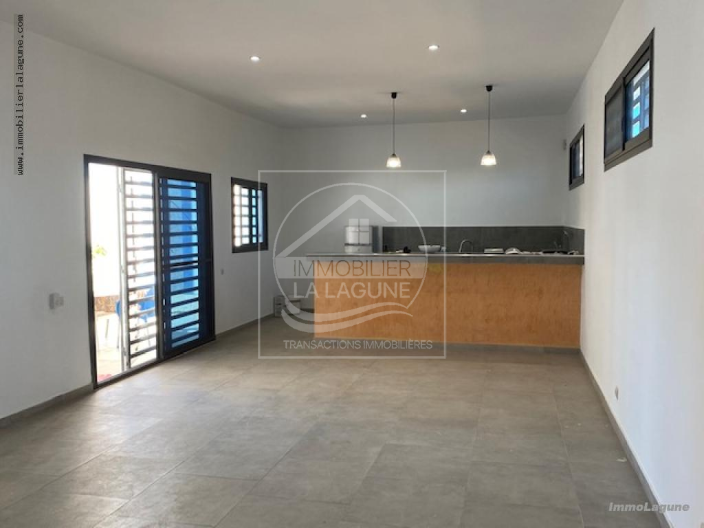 Agence Immobilière Saly Sénégal - V2987 - Villa à NGAPAROU - V2987 villa à vendre ngaparou senegal