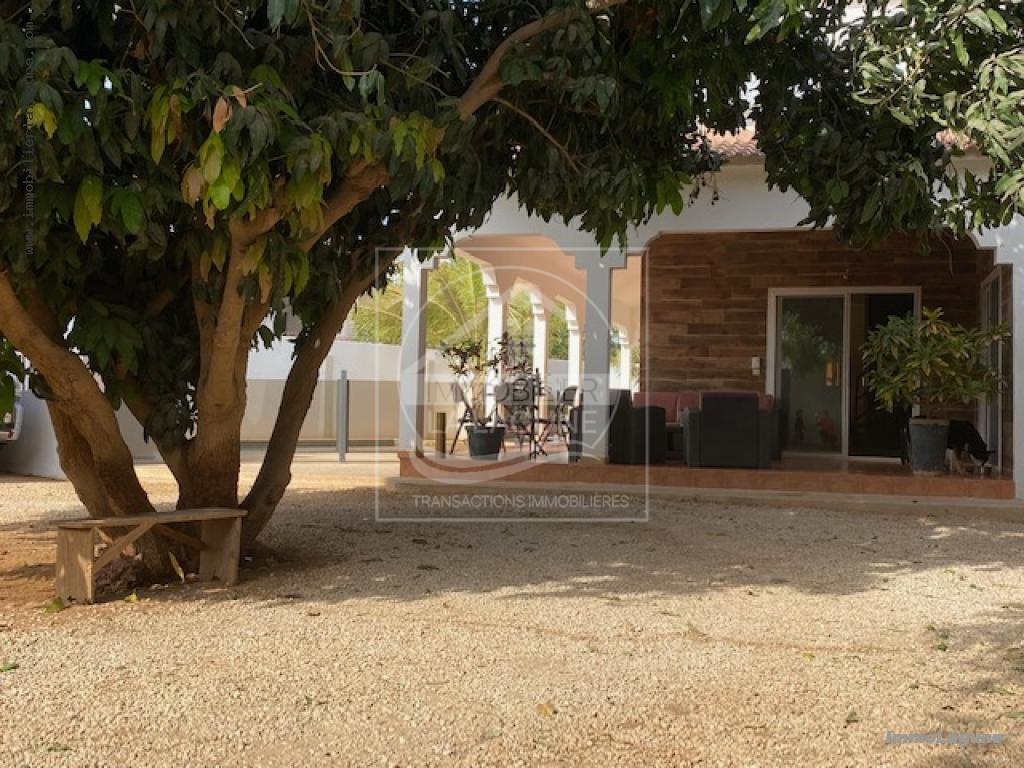 Agence Immobilière Saly Sénégal - V2387 - Villa à NGAPAROU - V2387 villa a vendre ngaparou senegal