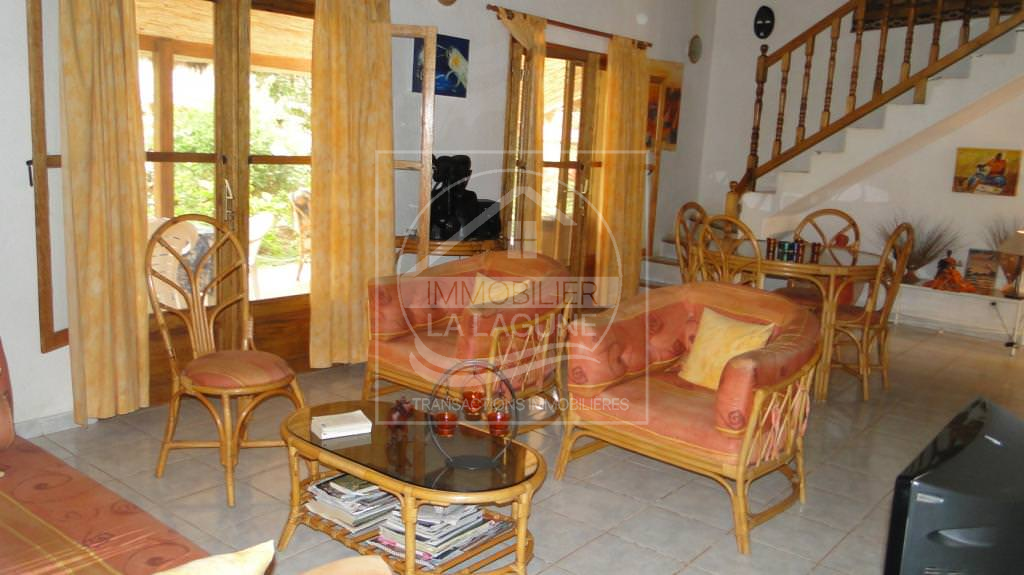 Agence Immobilière Saly Sénégal - V1973 - Villa à SALY - séjour lumineux
