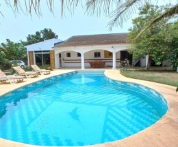 Agence Immobilière Lagune Saly Sénégal -  - Villa - SOMONE - V2930-villa-a-vendre-a-somone-avec-piscine-senegal
