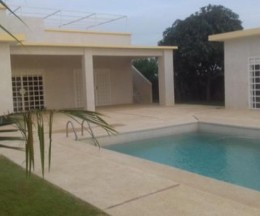 Agence Immobilière immoLagune Saly Sénégal - V2396 - Villa - NGUERIGNE - V2396 villa en vente avec piscine à nguerigne sénégal