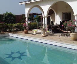 Agence Immobilière immoLagune Saly Sénégal - V2075 - Villa - NGAPAROU - V2075 Villa avec piscine à vendre à Ngaparou Sénégal