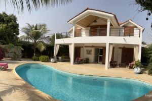 Agence Immobilière Saly Sénégal - V3018 - Villa - NGAPAROU - V3018-villa-a-vendre-a-ngaparou-senegal-avec-piscine