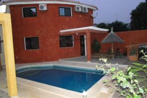 Agence Immobilière Saly Sénégal - V1923 - Villa - NGAPAROU - v1923 maison avec piscine à acheter à ngaparou senegal