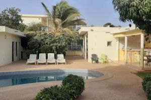 Agence Immobilière Saly Sénégal - V2679 - Villa - NGAPAROU - V2679 grande villa a vendre ngaparou senegal