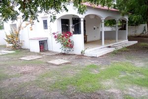 Agence Immobilière Saly Sénégal - V2356 - Villa - TOUBACOUTA - V2356 villa a vendre a toubacouta senegal