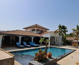 Agence Immobilière Saly Sénégal - V3134 - Villa - SOMONE - V3134-villa-a-vendre-a-somone-senegal-avec-piscine