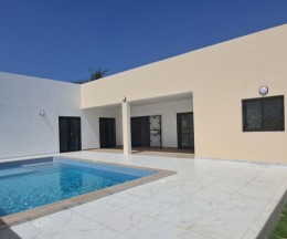 Agence Immobilière Lagune Saly Sénégal -  - Villa - NGUERIGNE - V3166-villa-a-vendre-a-ngurigne-senegal-avec-piscine