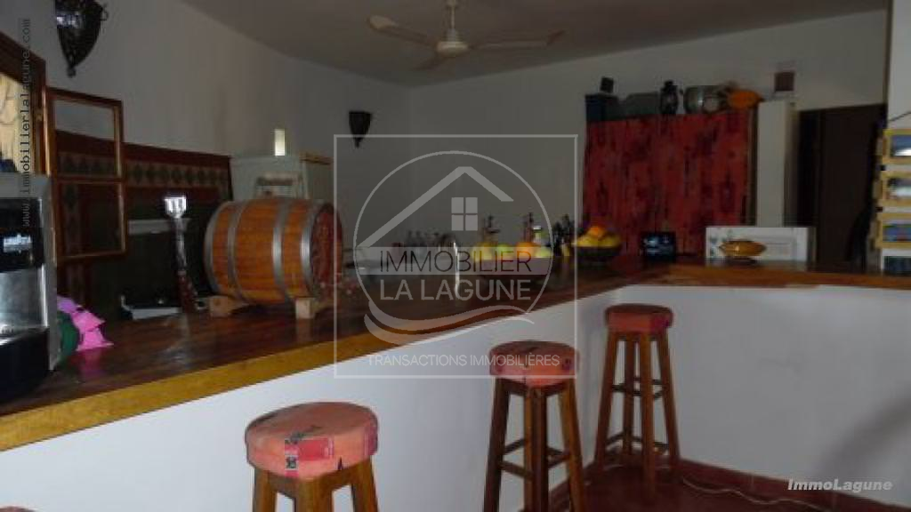 Agence Immobilière Saly Sénégal - V2175 - Villa à NDANGANE - V2175-Villa-piscine-a-vendre-a-Ndangane-senegal