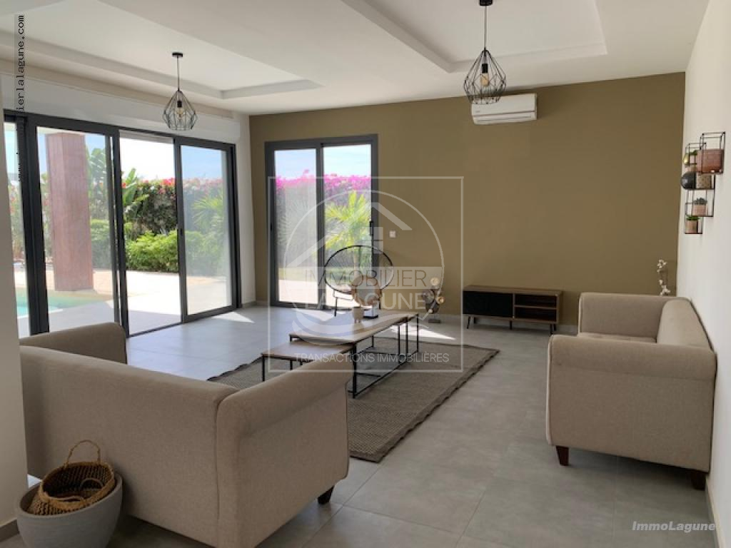 Agence Immobilière Saly Sénégal - V2706 - Villa à NGAPAROU - V2706 villa neuve à vendre ngaparou senegal