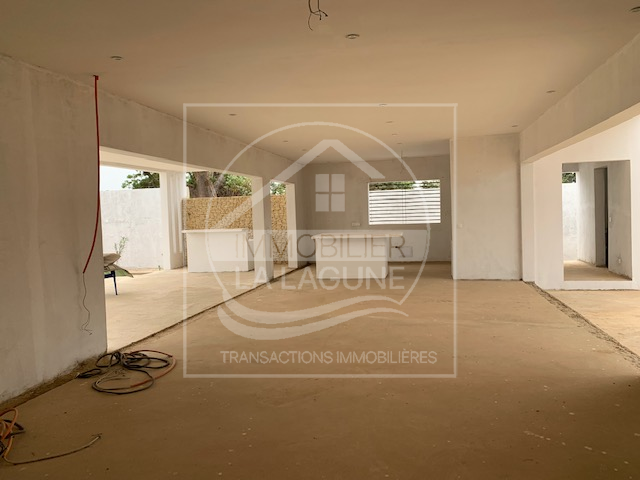 Agence Immobilière Saly Sénégal - V2807 - Villa à NGUERIGNE - V2807 Villa à vendre Nguerigne Sénégal