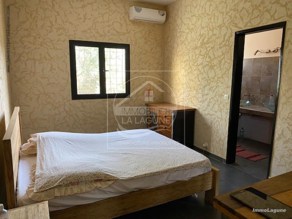 Agence Immobilière Saly Sénégal - V2865 - Villa à NGAPAROU - V2865 villa à vendre ngaparou senegal 2eme ligne mer