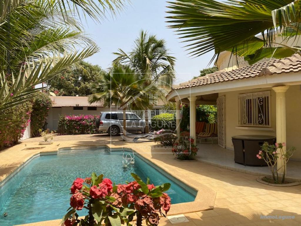 Agence Immobilière Saly Sénégal - V2888 - Villa à NGAPAROU - V2888 villa a vendre ngaparou senega