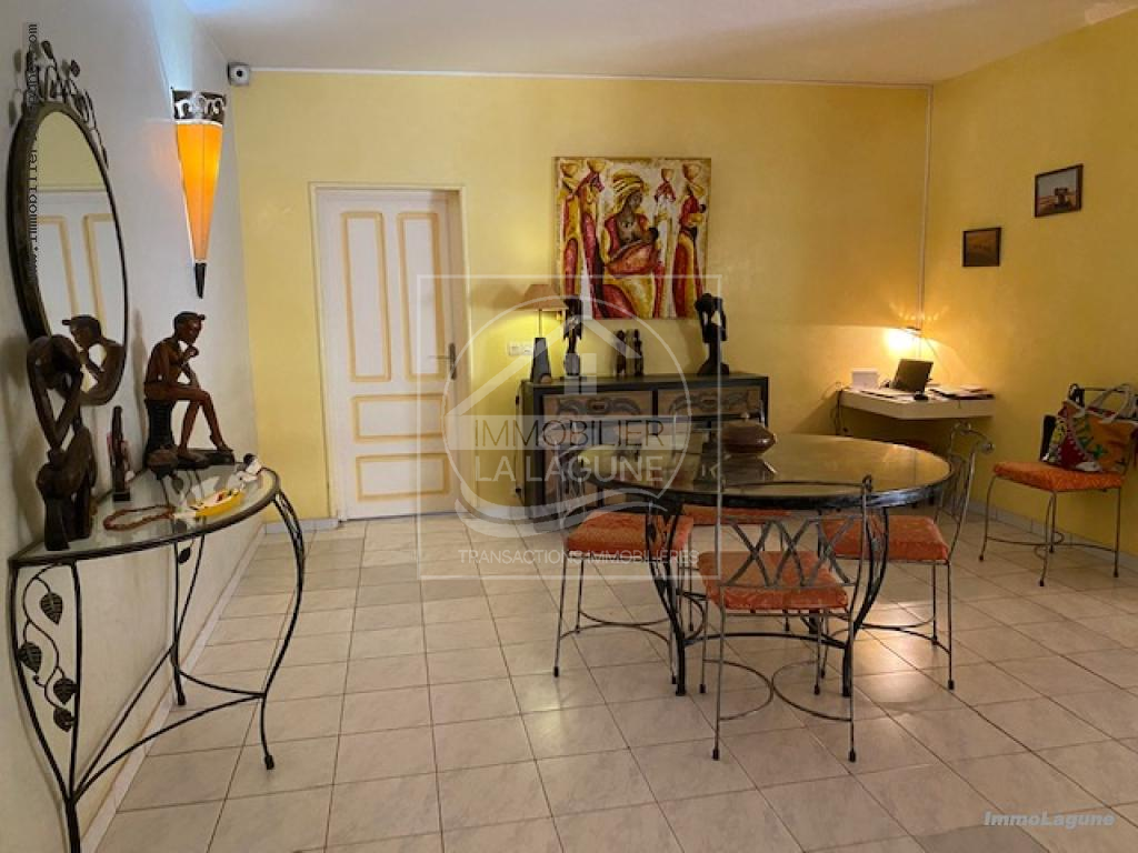 Agence Immobilière Saly Sénégal - V2888 - Villa à NGAPAROU - V2888 villa a vendre ngaparou senegal