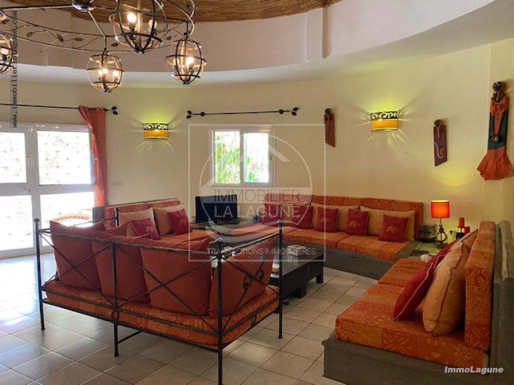 Agence Immobilière Saly Sénégal - V2888 - Villa à NGAPAROU - V2888 villa a vendre ngaparou senegal