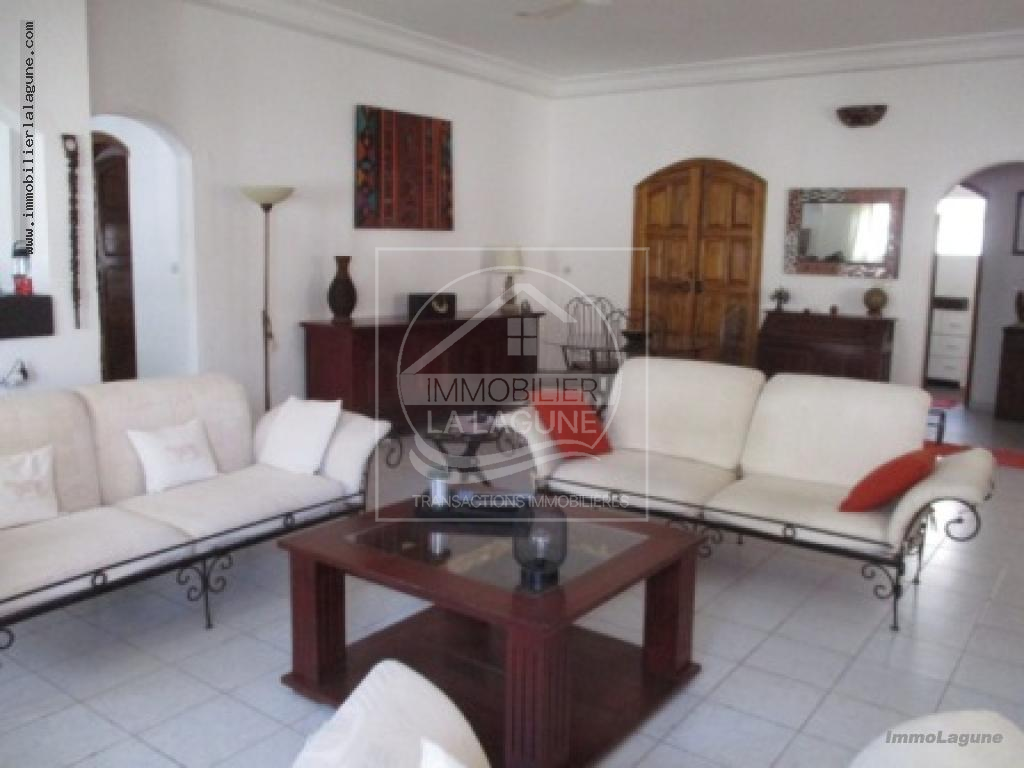 Agence Immobilière Saly Sénégal - V2889 - Villa à SALY - V2889 villa a vendre saly senegal