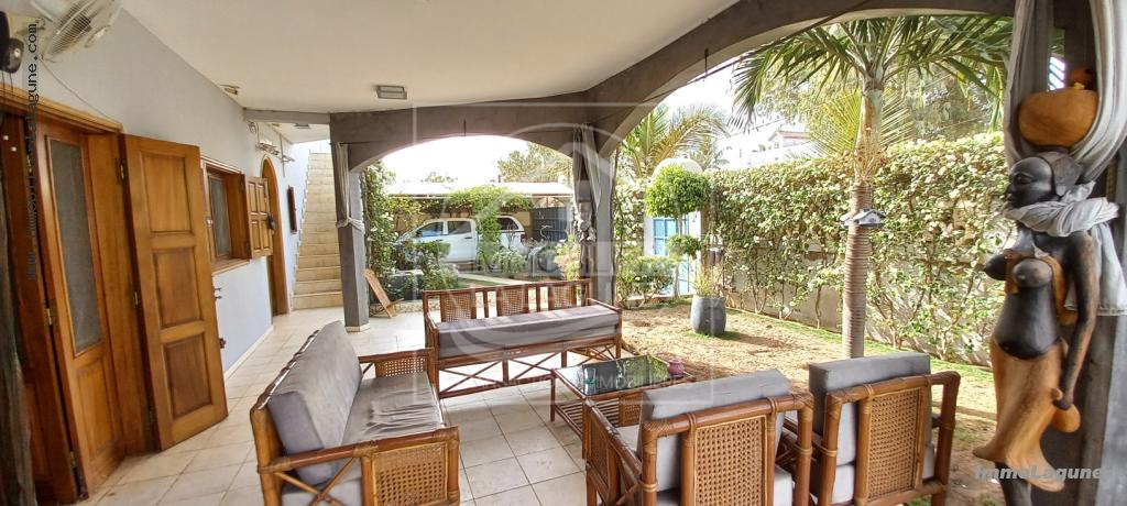 Agence Immobilière Saly Sénégal - V2909 - Villa à MBOUR - 