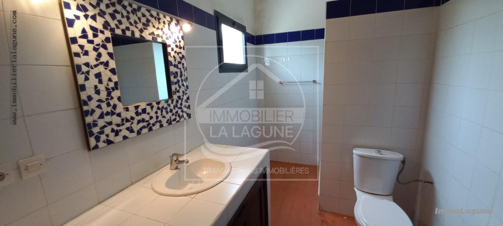 Agence Immobilière Saly Sénégal - V2936 - Villa à MBOUR - V2936 villa pied dans l\'eau a vendre saly senegal