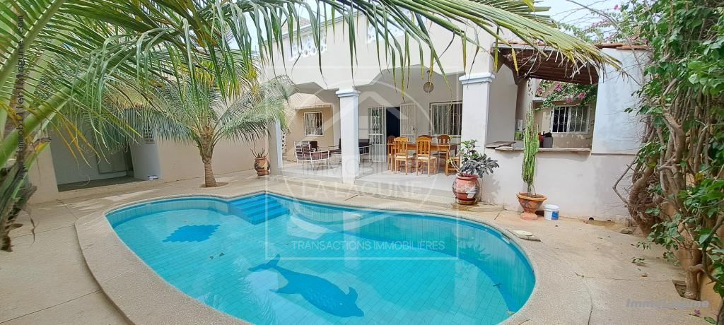 Agence Immobilière Saly Sénégal - V2956 - Villa à SALY - V2956-villa-a-vendre-a-saly-bambara-avec-piscine-senegal