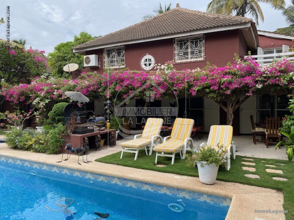 Agence Immobilière Saly Sénégal - V2957 - Villa à SALY - V2957 Villa a vendre bord de mer saly senegal