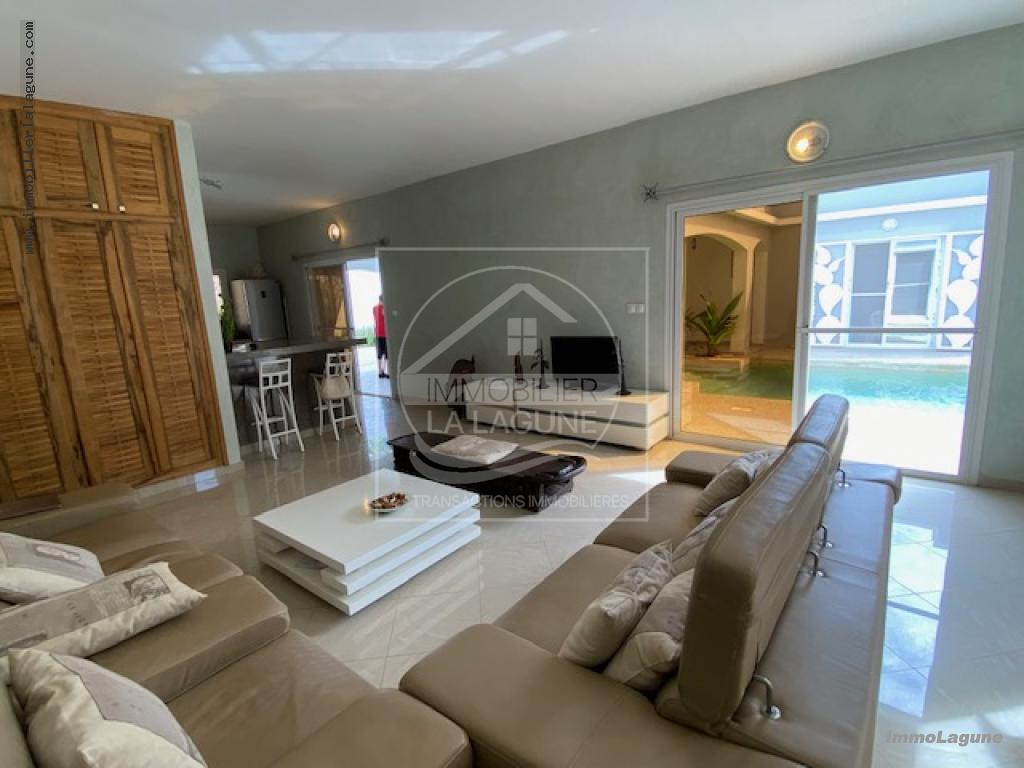Agence Immobilière Saly Sénégal - V2972 - Villa à NGAPAROU - V2972 villa a vendre ngaparou senegal
