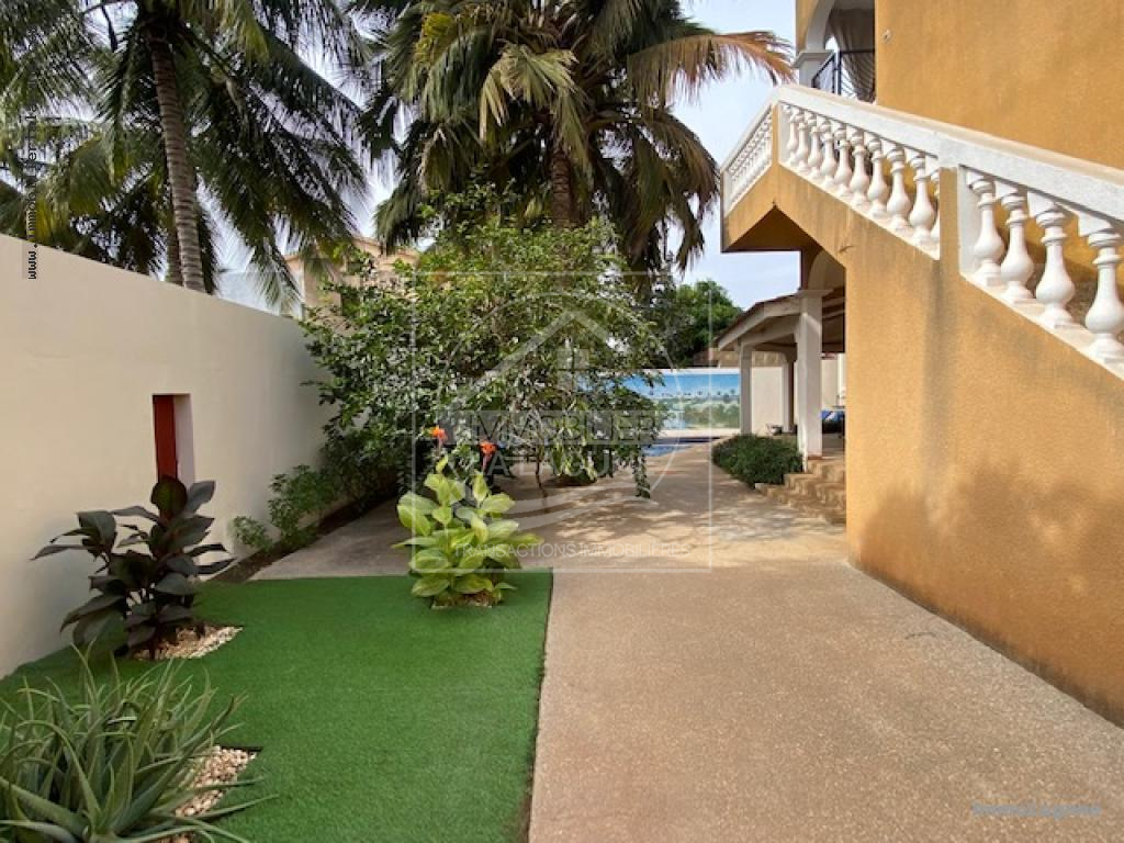 Agence Immobilière Saly Sénégal - V2979 - Villa à  - V2979 villa a vendre saly senegal
