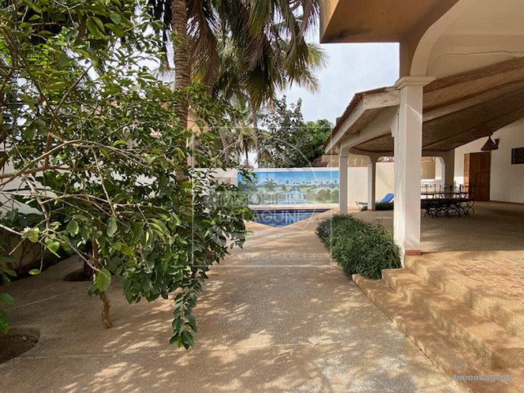 Agence Immobilière Saly Sénégal - V2979 - Villa à  - V2979 villa a vendre saly senegal