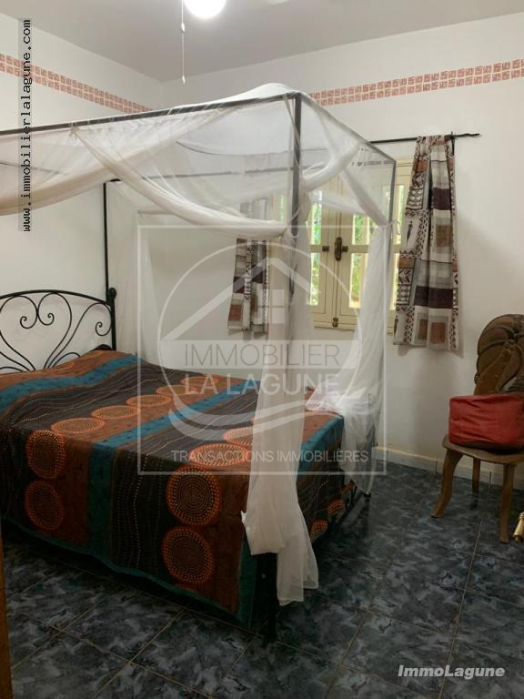 Agence Immobilière Saly Sénégal - V2989 - Villa à POPENGUINE - V2989-villa-a-vendre-a-popenguine-senegal