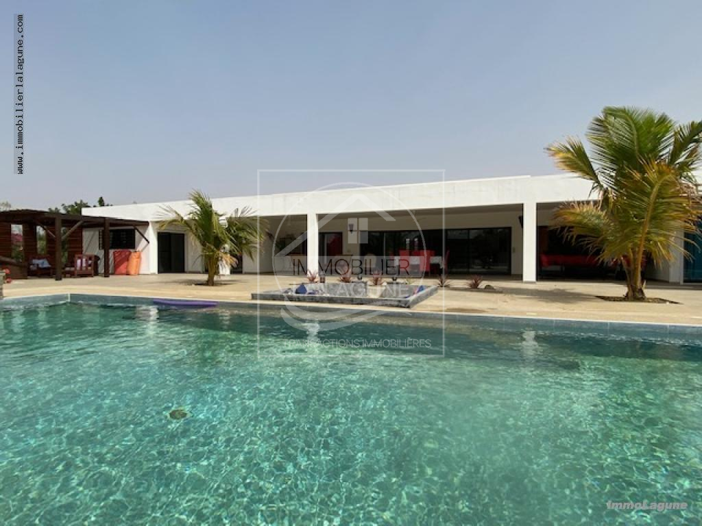 Agence Immobilière Saly Sénégal - V2814 - Villa à NGUERIGNE - V2814 villa a vendre nguerigne senegal