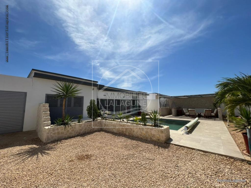 Agence Immobilière Saly Sénégal - V2872 - Villa à SOMONE - V2872 villa a vendre somone senegal