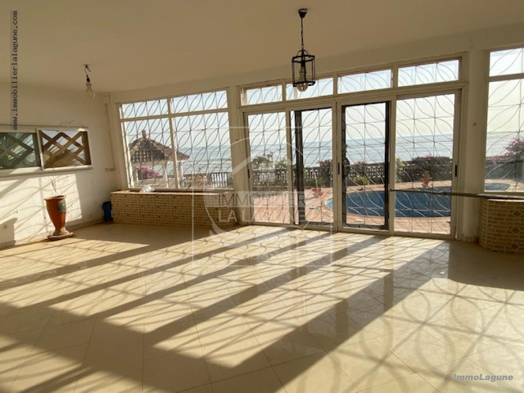 Agence Immobilière Saly Sénégal - V3011 - Villa à NGAPAROU - V3011 villa bord de mer a vendre senegal