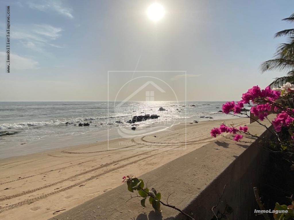 Agence Immobilière Saly Sénégal - V3011 - Villa à NGAPAROU - V3011 villa bord de mer a vendre senegal
