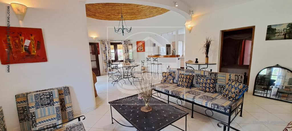 Agence Immobilière Saly Sénégal - V3039 - Villa à SALY - V3039-villa-a-vendre-a-saly-senegal-en-residence