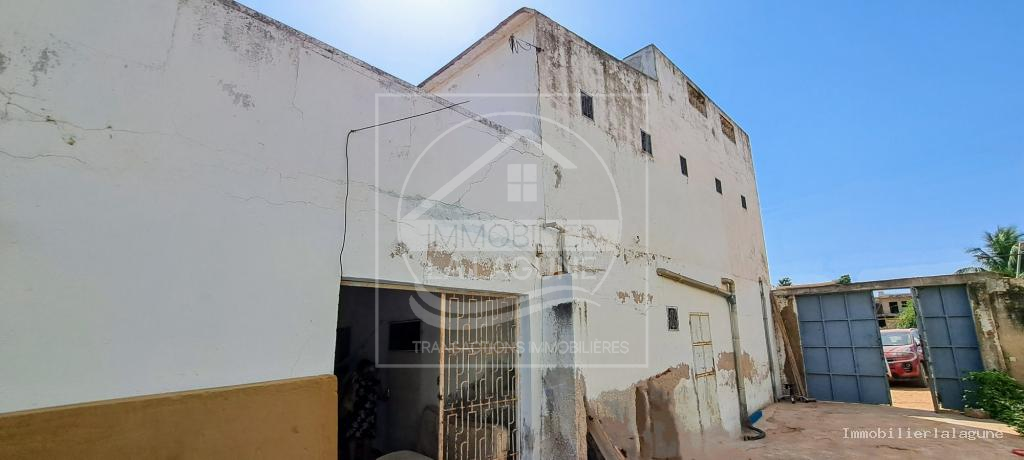 Agence Immobilière Saly Sénégal - V3102 - Villa à  - V3102-villa-a-vendre-a-saly-niakh-niakhal-senegal