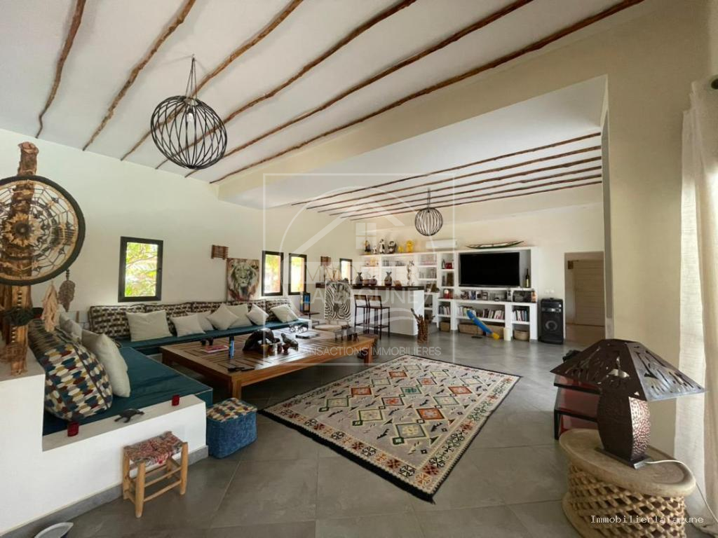 Agence Immobilière Saly Sénégal - V3186 - Villa à NGUERIGNE - V3186 villa a vendre nguerigne senegal