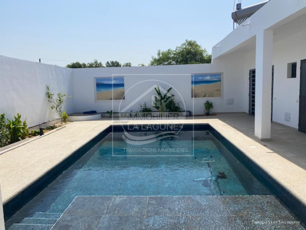 Agence Immobilière Saly Sénégal - V3221 - Villa à NGAPAROU - V3221 villa a vendre ngaparou senegal