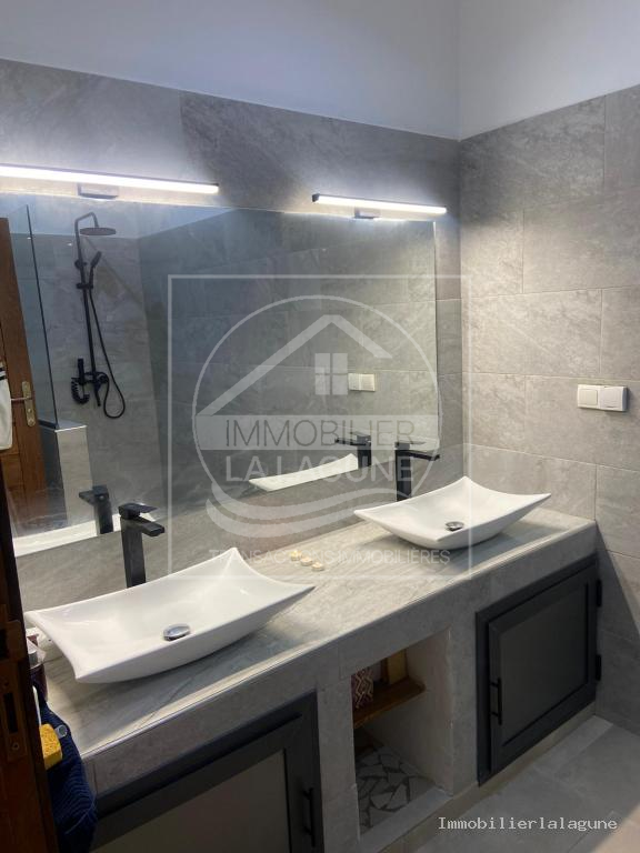 Agence Immobilière Saly Sénégal - V3221 - Villa à NGAPAROU - V3221 villa a vendre ngaparou senegal