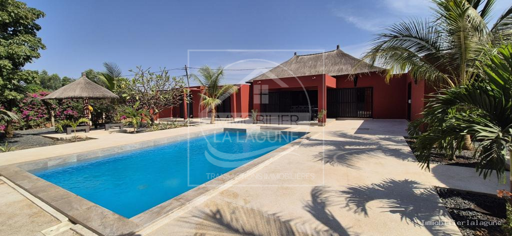 Agence Immobilière Saly Sénégal - V3238 - Villa à NGUERIGNE - V3238-villa-a-vendre-en-residence-a-nguerigne-avec-piscine-senegal