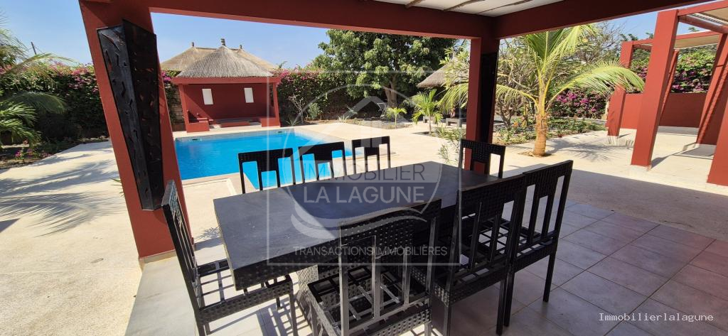 Agence Immobilière Saly Sénégal - V3238 - Villa à NGUERIGNE - V3238-villa-a-vendre-en-residence-a-nguerigne-avec-piscine-senegal