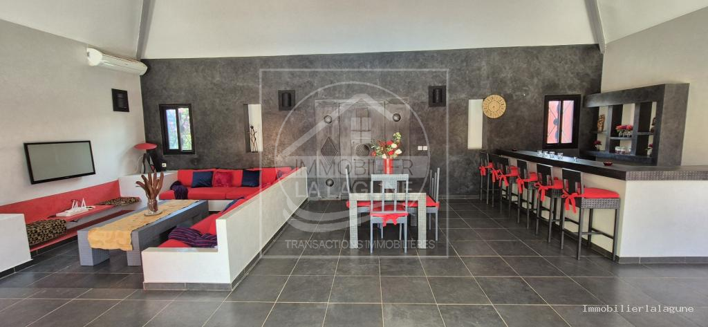 Agence Immobilière Saly Sénégal - V3238 - Villa à NGUERIGNE - V3238-villa-a-vendre-en-residence-a-nguerigne-avec-piscine-senegal