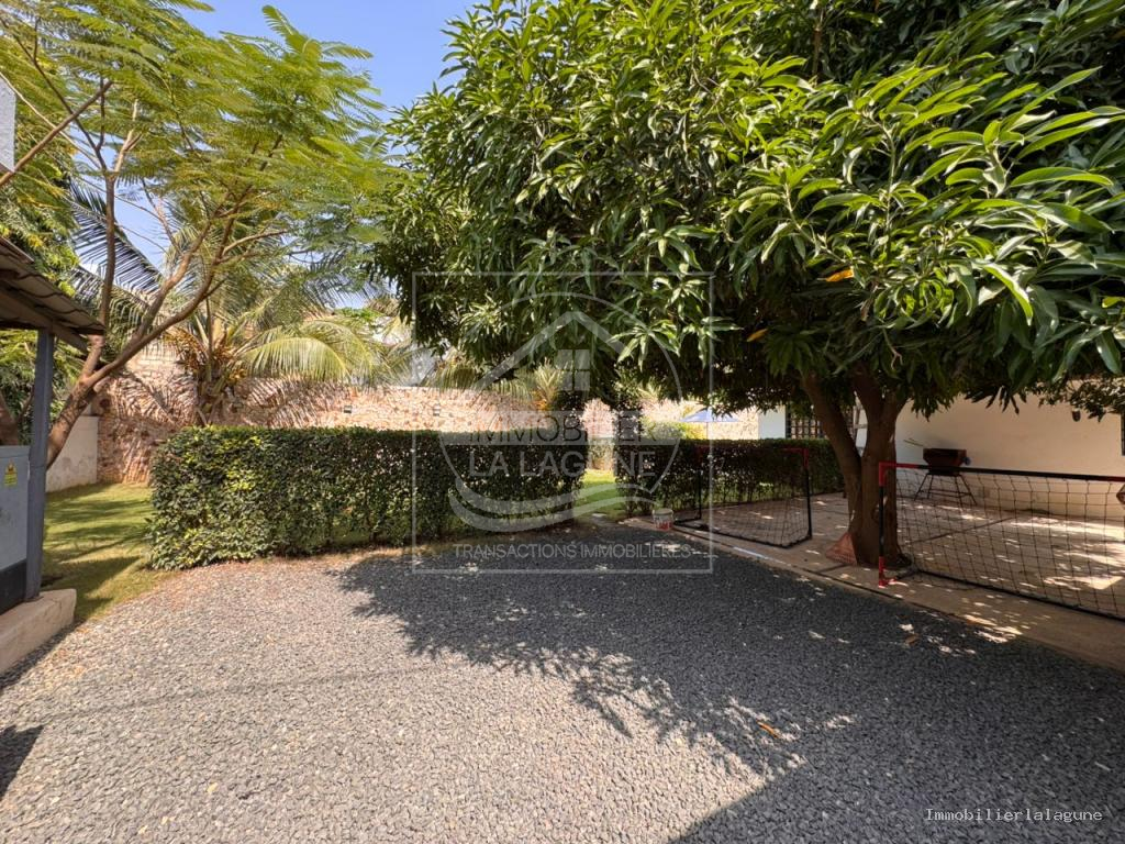 Agence Immobilière Saly Sénégal - V3241 - Villa à NGAPAROU - V3241 villa a vendre ngaparou senegal
