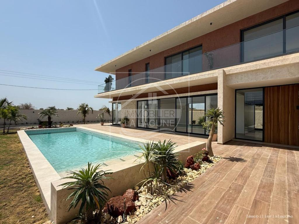 Agence Immobilière Saly Sénégal - V3265 - Villa à SALY - V3265 villa a vendre saly senegal