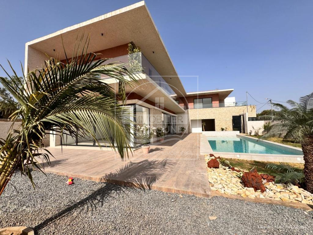 Agence Immobilière Saly Sénégal - V3265 - Villa à SALY - V3265 villa a vendre saly senegal