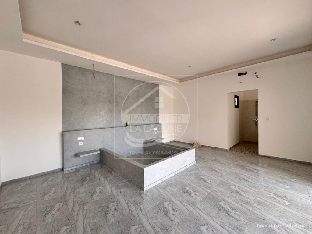 Agence Immobilière Saly Sénégal - V3129 - Villa à SOMONE - V3129 villa a vendre lagune somone senegal
