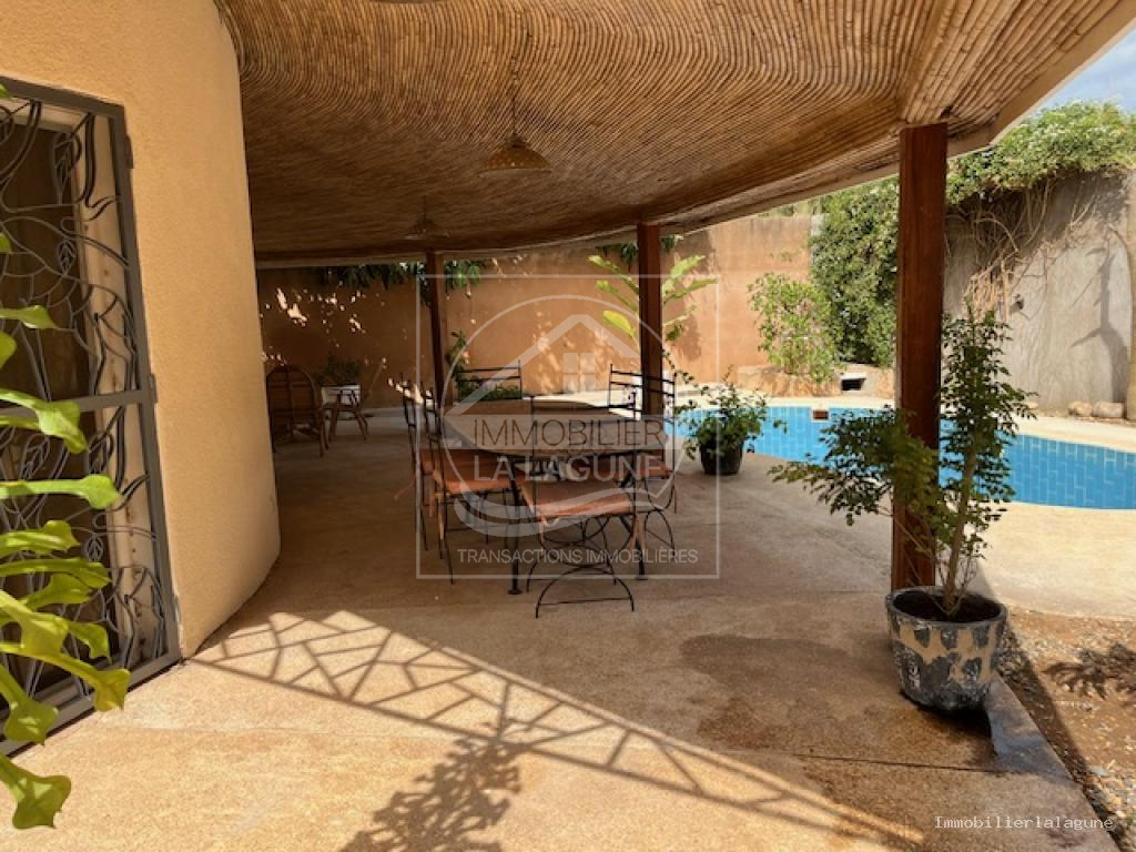Agence Immobilière Saly Sénégal - V3267 - Villa à NGAPAROU - V3267 villa a vendre ngaparou senegal