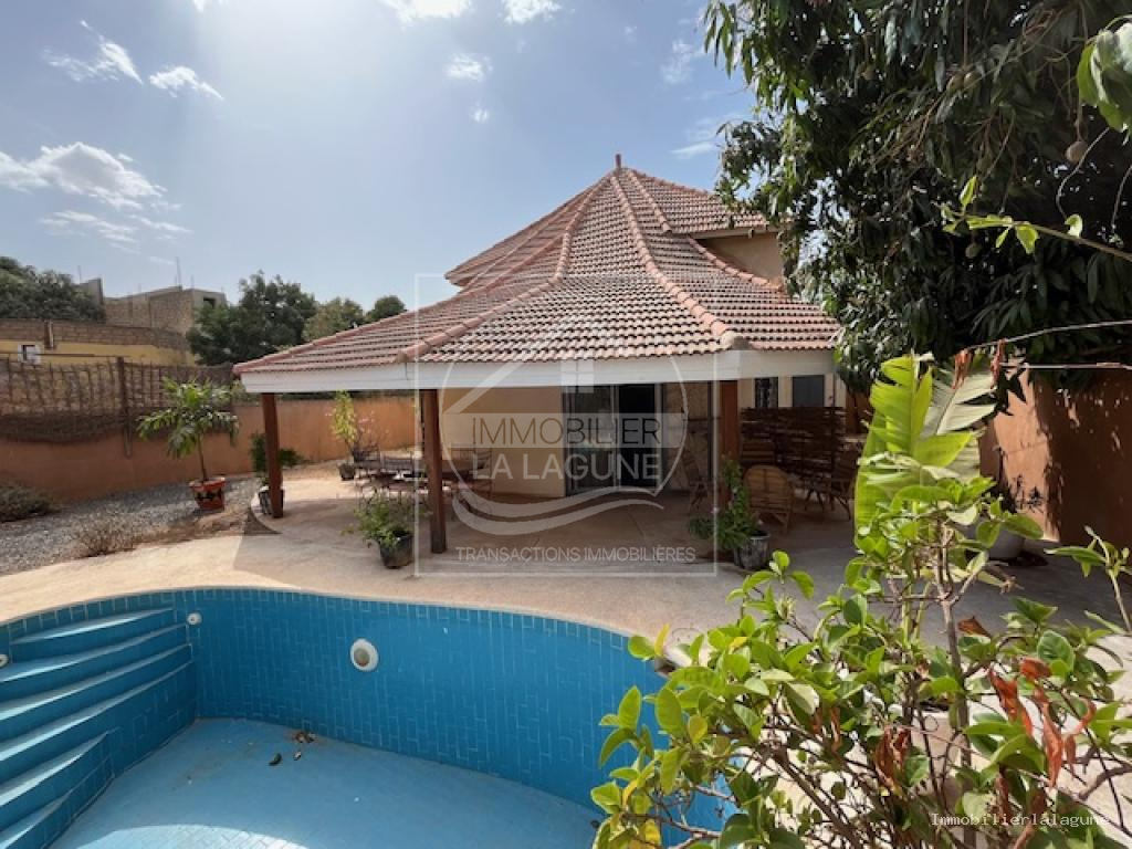 Agence Immobilière Saly Sénégal - V3267 - Villa à NGAPAROU - V3267 villa a vendre ngaparou senegal