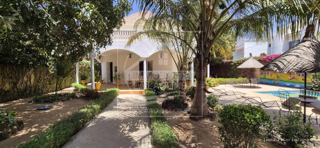Agence Immobilière Saly Sénégal - V3270 - Villa à SALY - V3270-villa-a-vendre-a-saly-senegal