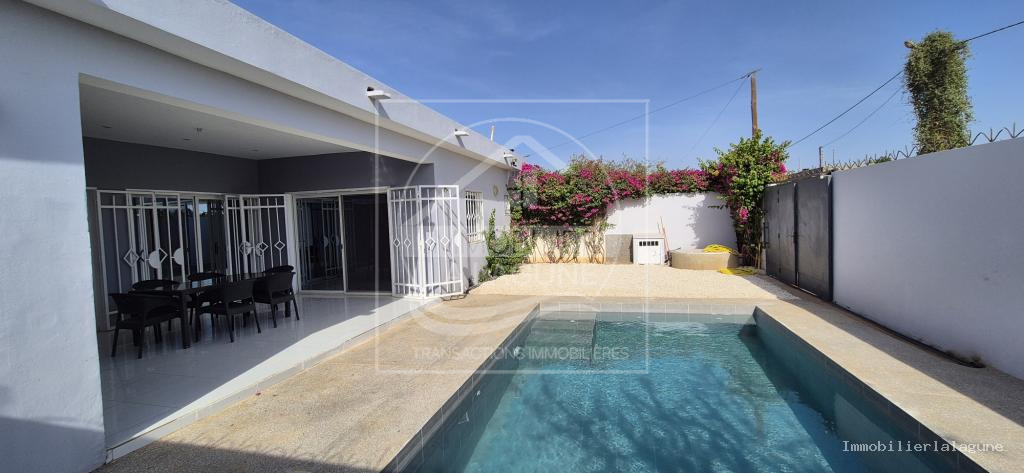 Agence Immobilière Saly Sénégal - V3261 - Villa à NGAPAROU - V3261-villa-a-vendre-a-ngaparou-senegal-avec-pisicne